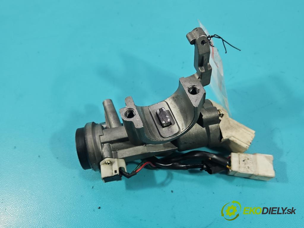 Kia Carens II 2002-2006 2.0 crdi 113 HP manual 83 kW 1991 cm3 5- Spínačka  (Spínacia skrinka)