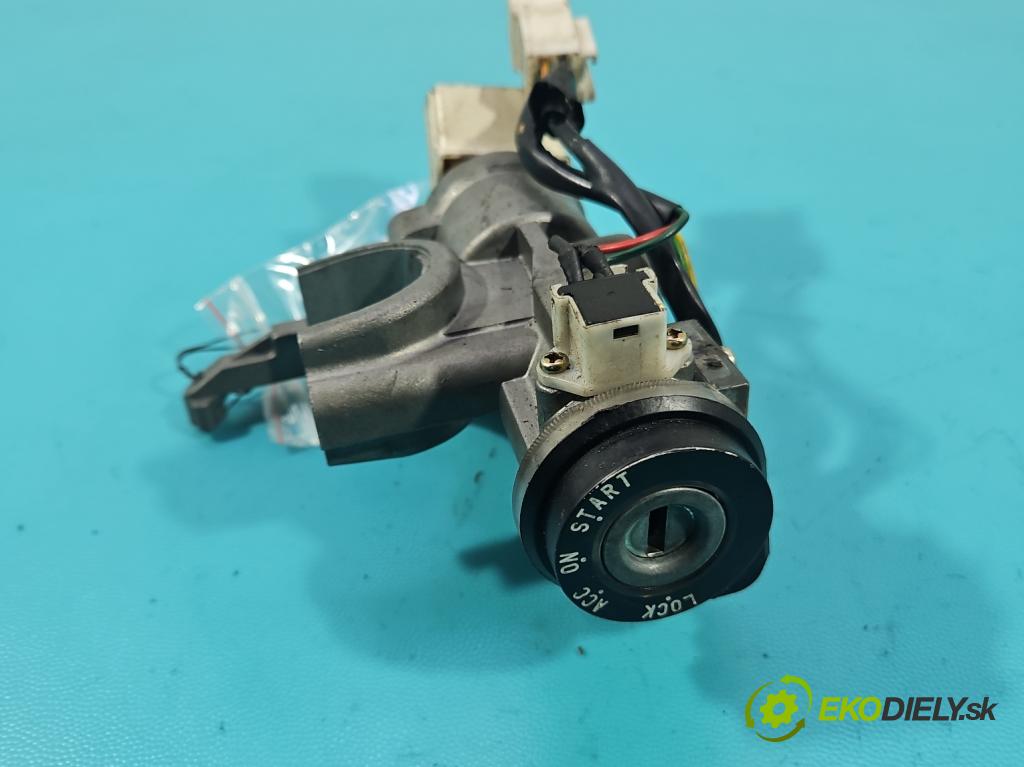 Kia Carens II 2002-2006 2.0 crdi 113 HP manual 83 kW 1991 cm3 5- Spínačka  (Spínacia skrinka)