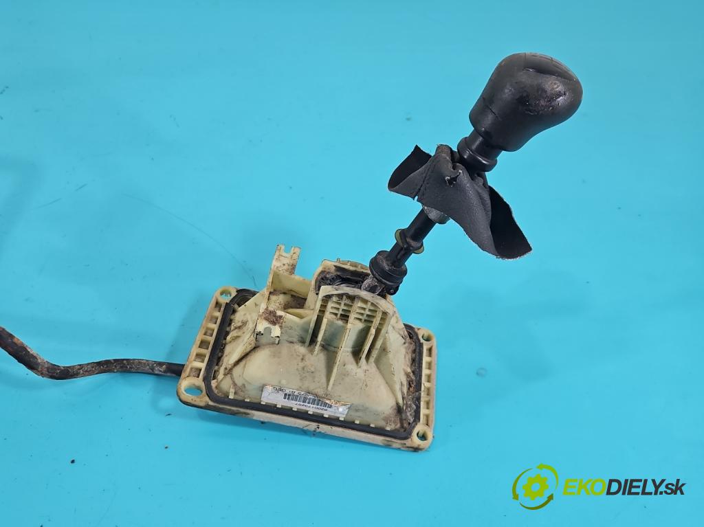 Renault Kangoo I 1998-2008 1.9 dci 80 HP manual 59 kW 1870 cm3 5- Páka: Změny: stupeň,rýchlosť 8200173267 (Rýchlostná páka (kulisa))