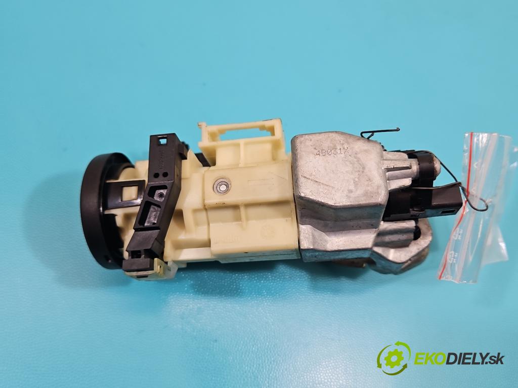 Nissan Qashqai II J11 2013-2021 1.6 dci 131 HP manual 96 kW 1598 cm3 5- Spínačka G4009B051 (Spínacia skrinka)