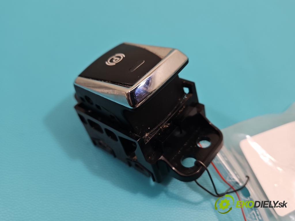 Nissan Qashqai II J11 2013-2021 1.6 dci 131 HP manual 96 kW 1598 cm3 5- prepínač brzda: ručný 13727SN (Prepínacie páčky pod volantom)