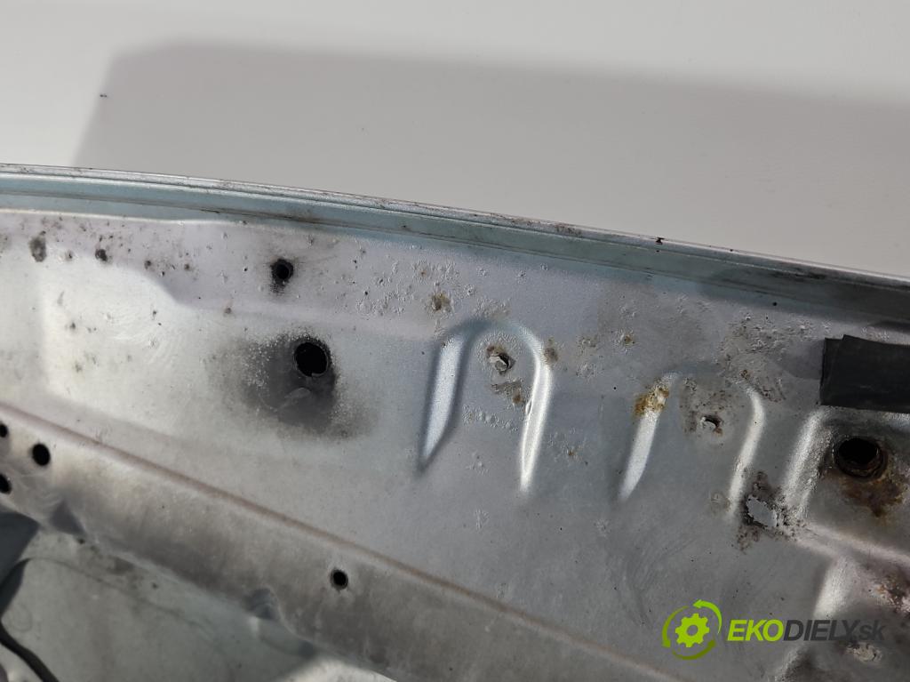 Mitsubishi Colt Z30 VI 2004-2012 1.3 16V 95 hp manual 70 kW 1332 cm3 5- kapota přední