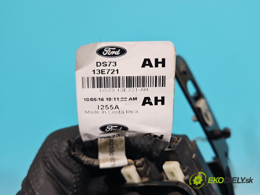 Ford Mondeo Mk5 2014-2022 2.0 tdci 179KM automatic 132 kW 1997 cm3 5- Podsvícení DS7313E721