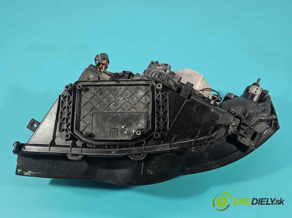 Subaru Legacy IV 2004-2009 2.0 boxer 165 HP automatic 121 kW 1994 cm3 5- Reflektor: pravý 100-20794 (Svetlo predné pravé)