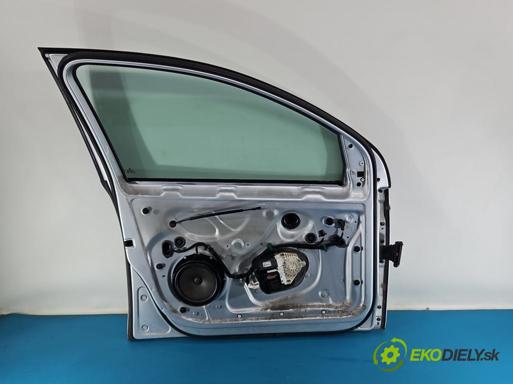 Vw Golf V 2003-2009 1.9 tdi 105 HP manual 77 kW 1896 cm3 5- dvere predné ľavé  (Kľučka dverí ostatné)