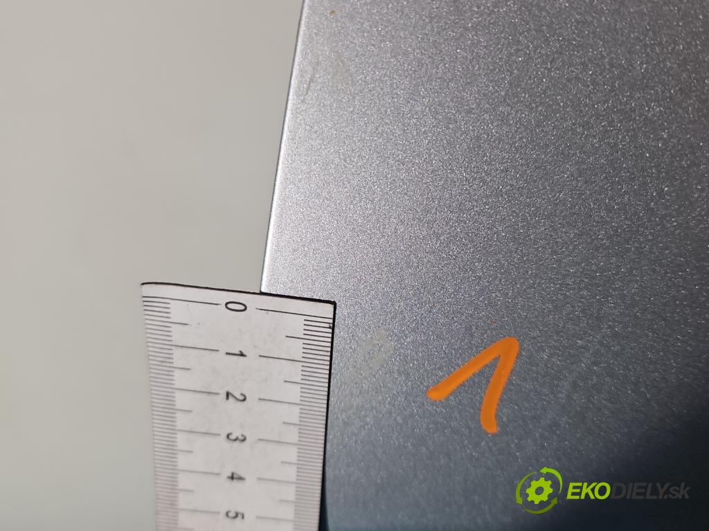 Vw Golf V 2003-2009 1.9 tdi 105 HP manual 77 kW 1896 cm3 5- dvere predné ľavé  (Kľučka dverí ostatné)