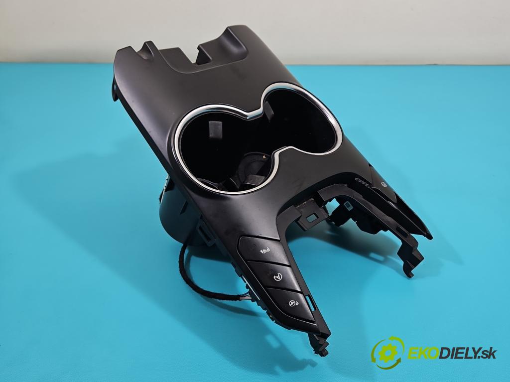 Ford Mondeo Mk5 2014-2022 2.0 tdci 179KM automatic 132 kW 1997 cm3 5- Rukojeť: na nápoje: DG9T13D734CCW (Držiak (úchyt) na nápoje)