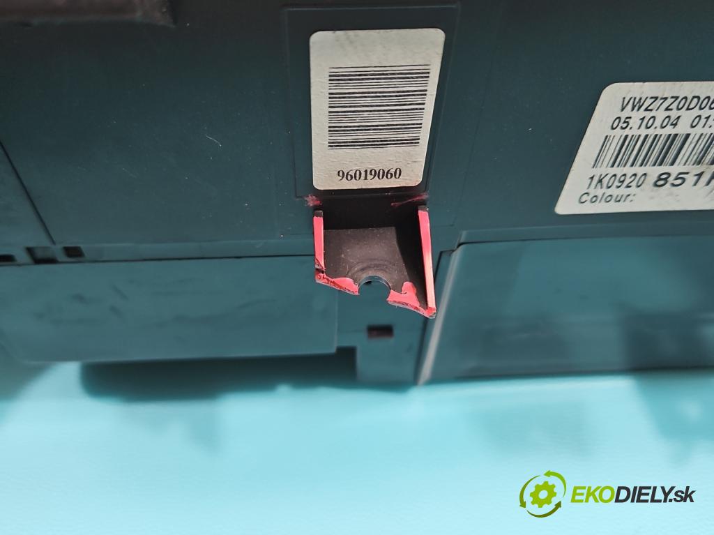 Vw Golf V 2003-2009 1.9 tdi 105 HP manual 77 kW 1896 cm3 5- prístrojovka/ budíky 1K0920851H (Prístrojová doska)