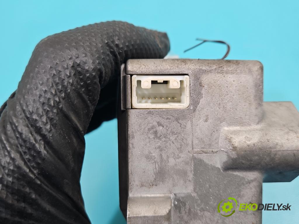 Suzuki SX4 S-Cross 2013-2021 1.6 16V 120 HP manual 88 kW 1586 cm3 5- Blokáda: řízení: SL-S27 (Riadenie ostatné)