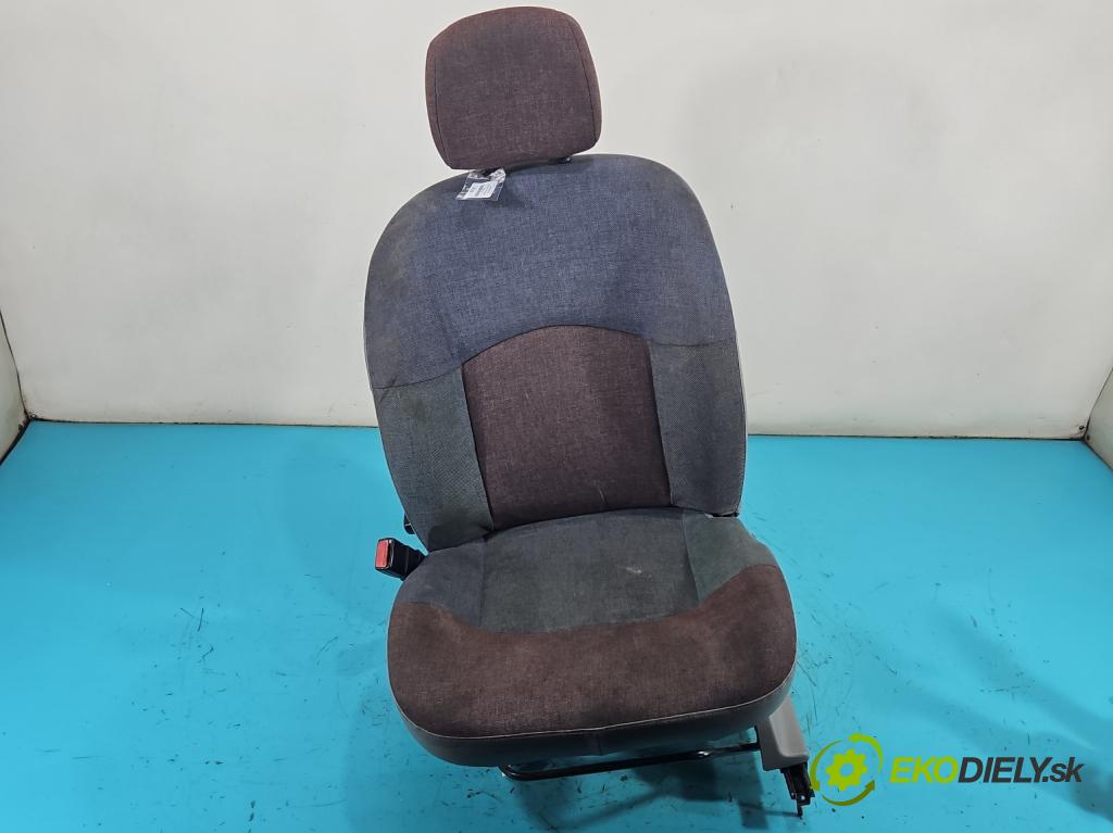 Renault Kangoo I 1998-2008 1.9 dci 80 HP manual 59 kW 1870 cm3 5- Sedačka ľavý  (Sedadlo)