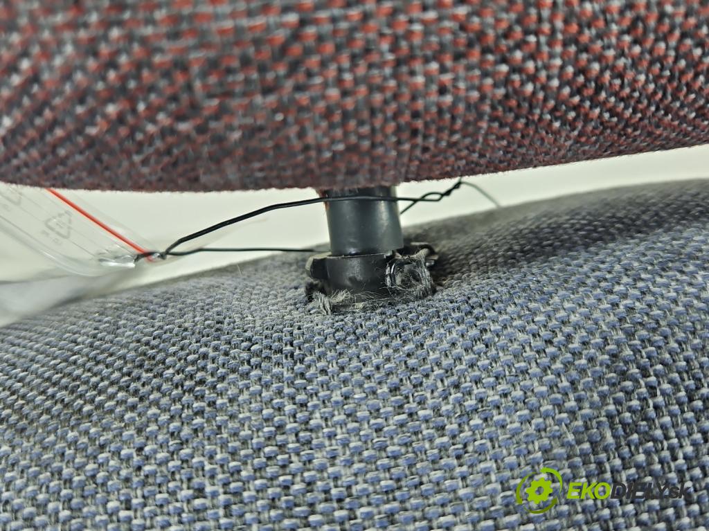 Renault Kangoo I 1998-2008 1.9 dci 80 HP manual 59 kW 1870 cm3 5- Sedačka ľavý  (Sedadlo)