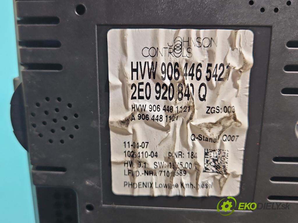 Vw Crafter 2006-2016 2.5 tdi 109 HP manual 80 kW 2461 cm3 4- prístrojovka/ budíky 2E0920840Q (Prístrojová doska)