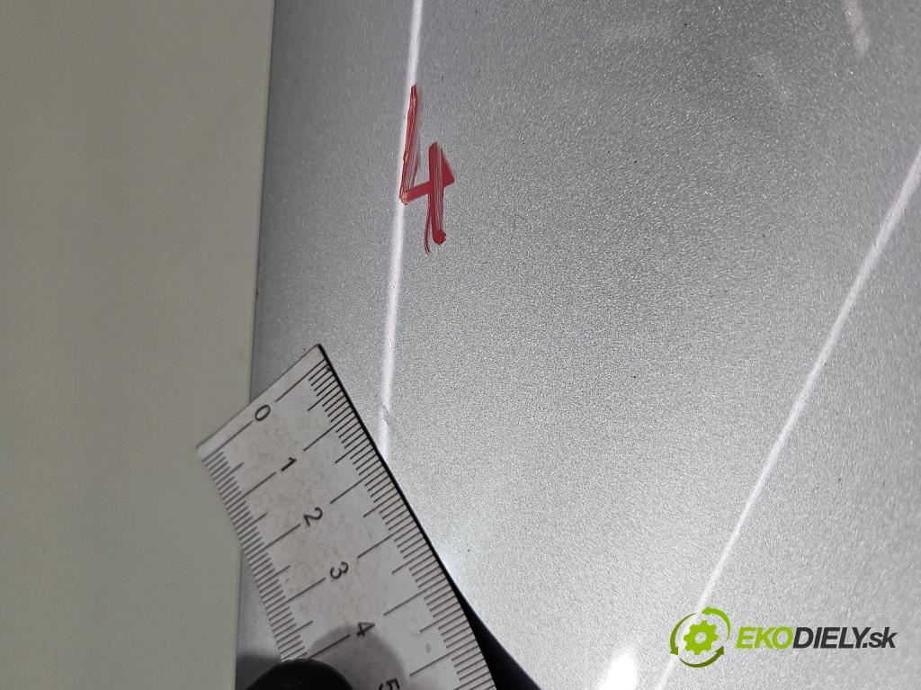 Toyota Rav4 III 2005-2012 2.2 D4D 136 HP manual 100 kW 2231 cm3 5- kapota predná