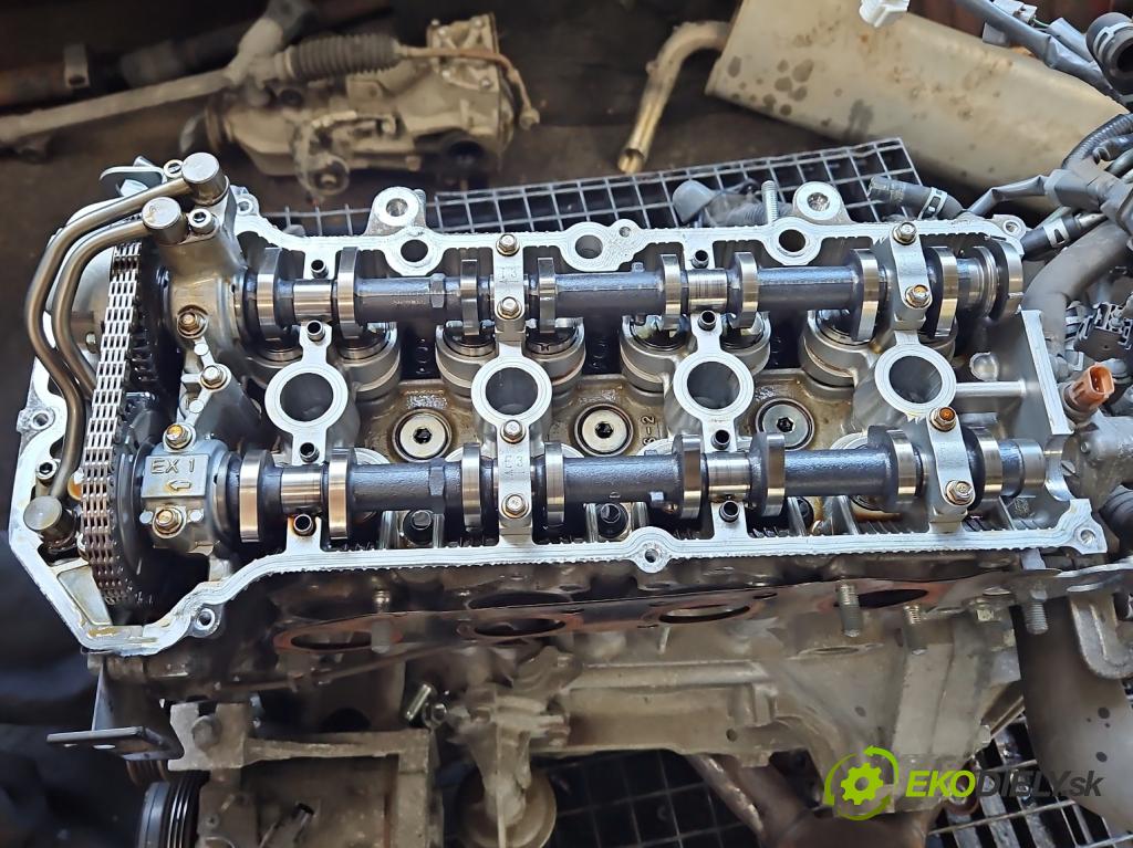 Suzuki SX4 S-Cross 2013-2021 1.6 16V 120 HP manual 88 kW 1586 cm3 5- motor benzín: M16A