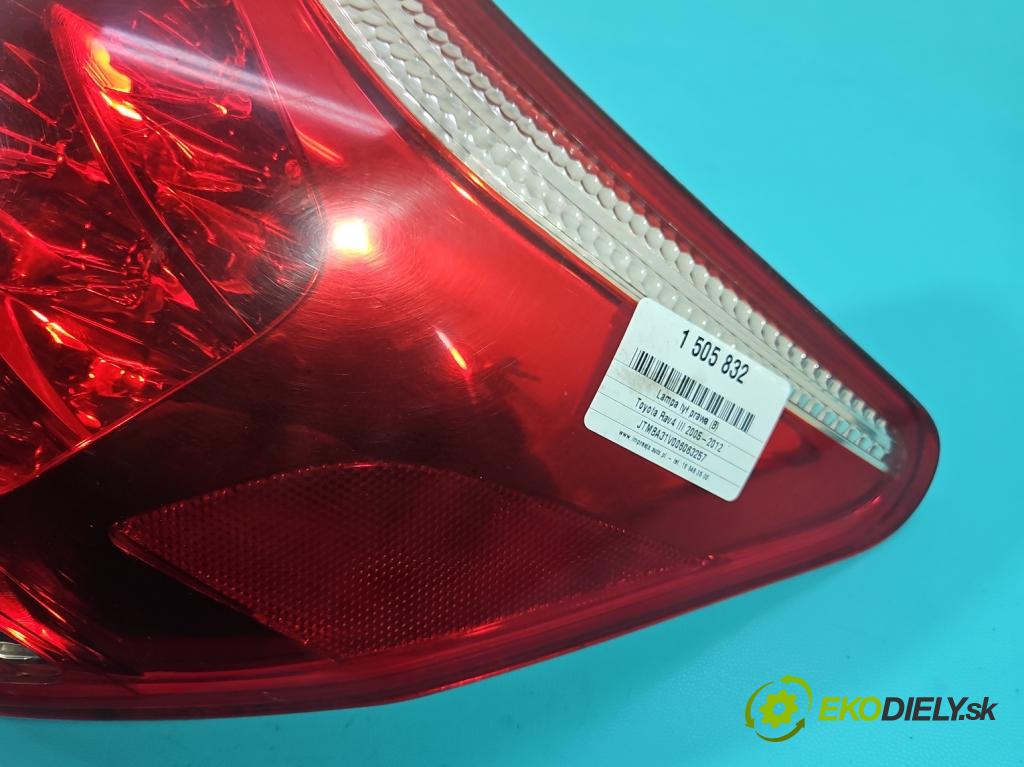 Toyota Rav4 III 2005-2012 2.2 D4D 136hp manual 100 kW 2231 cm3 5- světlo zadní pravé  (Klika dveří ostatní)