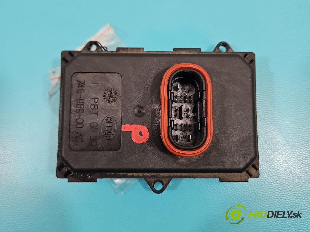 Skoda Superb III 2015-2024 2.0 tdi 190 HP automatic 140 kW 1968 cm3 5- střídač: xenon 8U0941329 (Riadiaca jednotka xenónu)