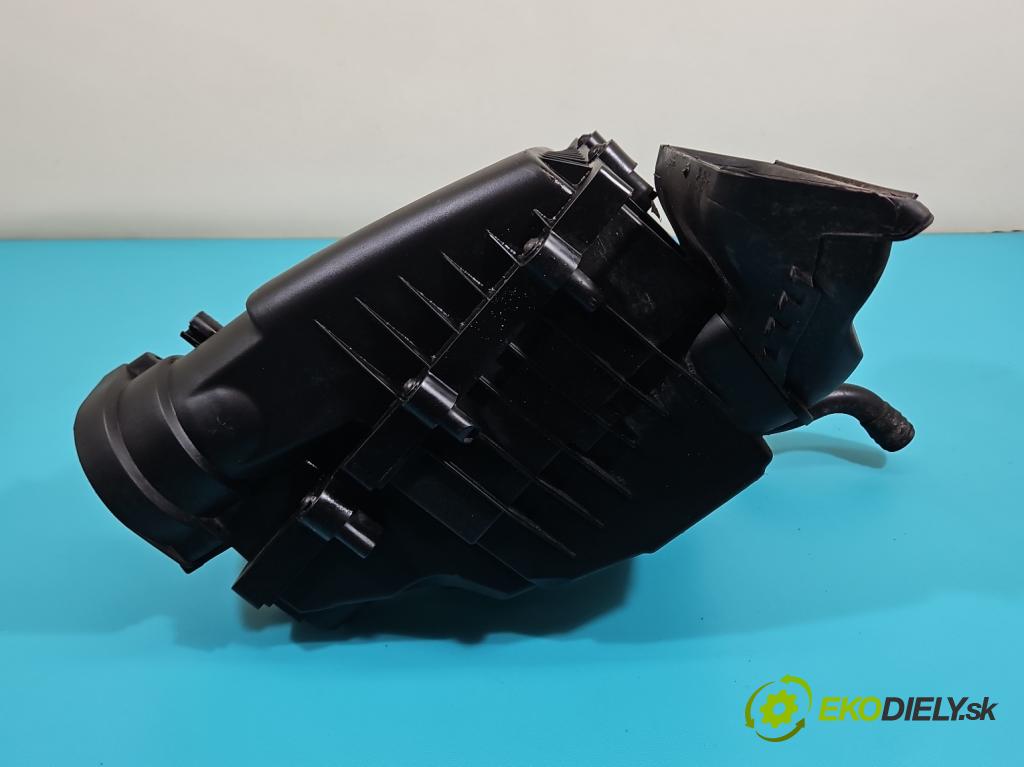 Skoda Superb III 2015-2024 2.0 tdi 190 hp automatic 140 kW 1968 cm3 5- obal filtra vzduchu 5Q0129607AA (Kryt vzduchového filtru)