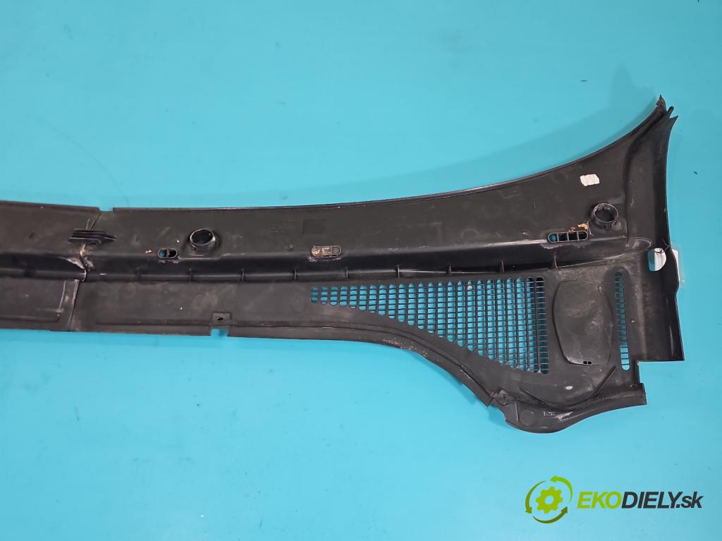 Skoda Superb III 2015-2024 2.0 tdi 190 HP automatic 140 kW 1968 cm3 5- torpédo 3V2819415 (Torpédo (plast pod čelným sklom))