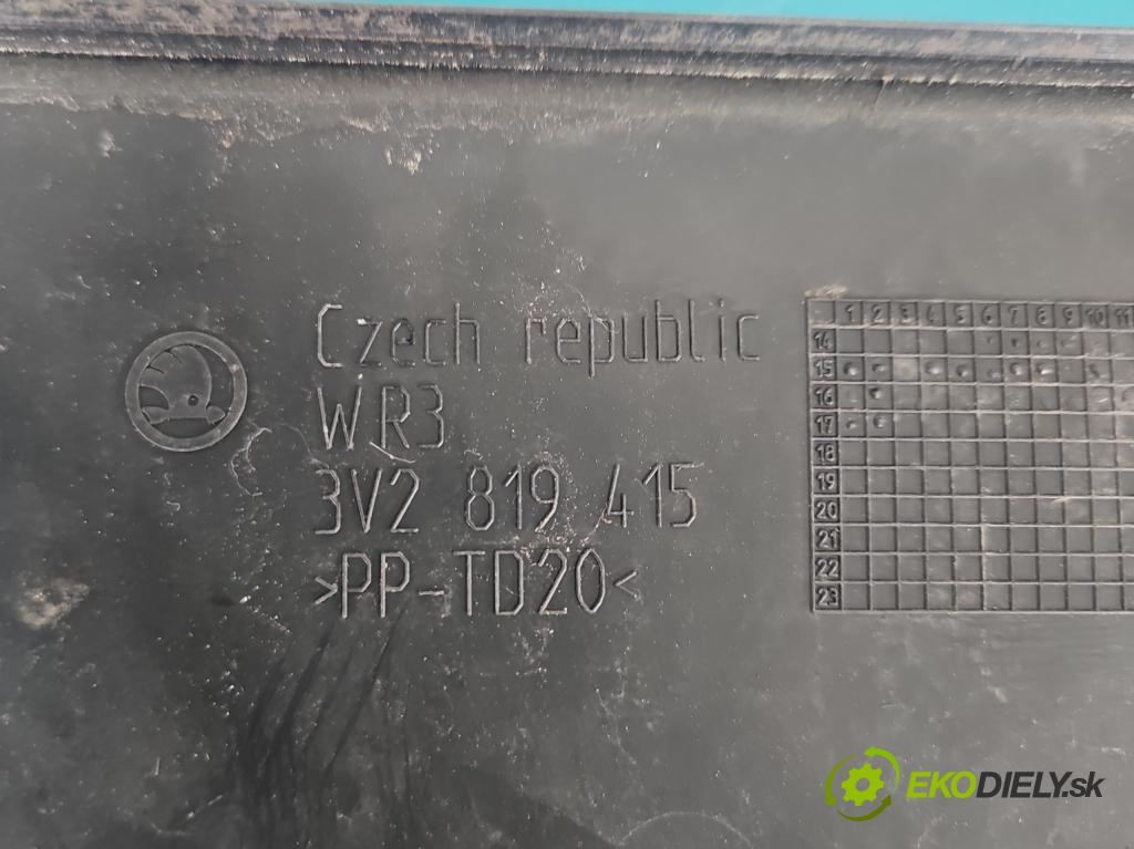 Skoda Superb III 2015-2024 2.0 tdi 190 HP automatic 140 kW 1968 cm3 5- torpédo 3V2819415 (Torpédo (plast pod čelným sklom))