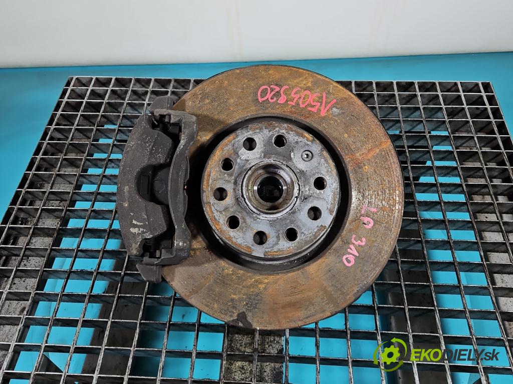 Skoda Superb III 2015-2024 2.0 tdi 190 HP automatic 140 kW 1968 cm3 5- náboj ľavé  (Náboj kolesa)