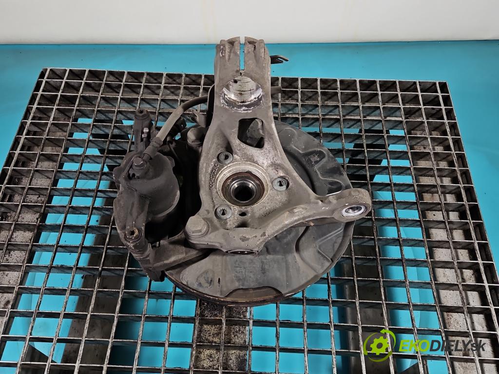 Skoda Superb III 2015-2024 2.0 tdi 190 HP automatic 140 kW 1968 cm3 5- náboj pravé  (Náboj kolesa)