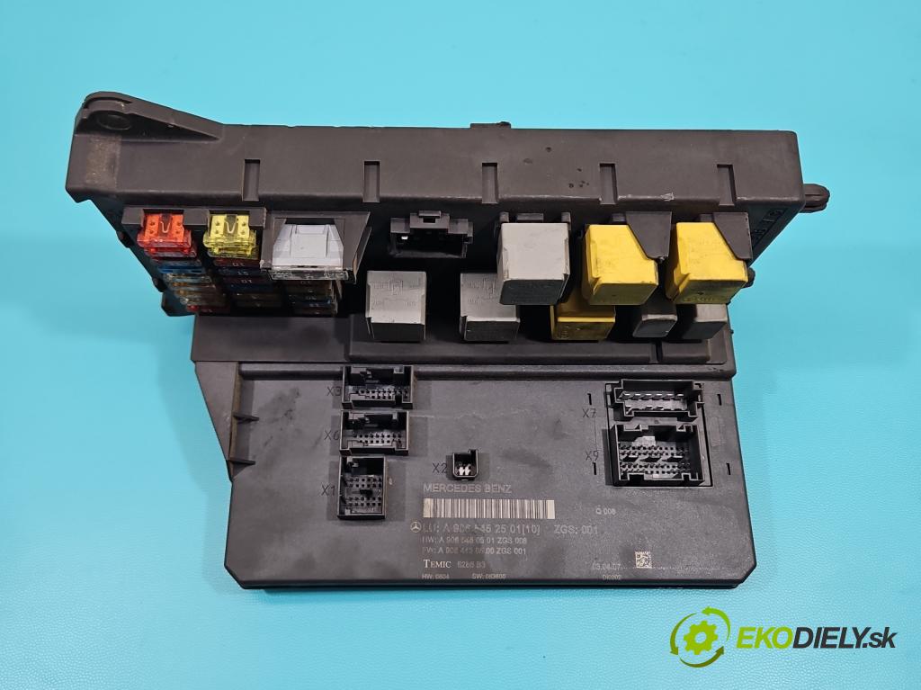 Vw Crafter 2006-2016 2.5 tdi 109 hp manual 80 kW 2461 cm3 4- skříňka pojistková A9065452501 (Pojistková skříňka)