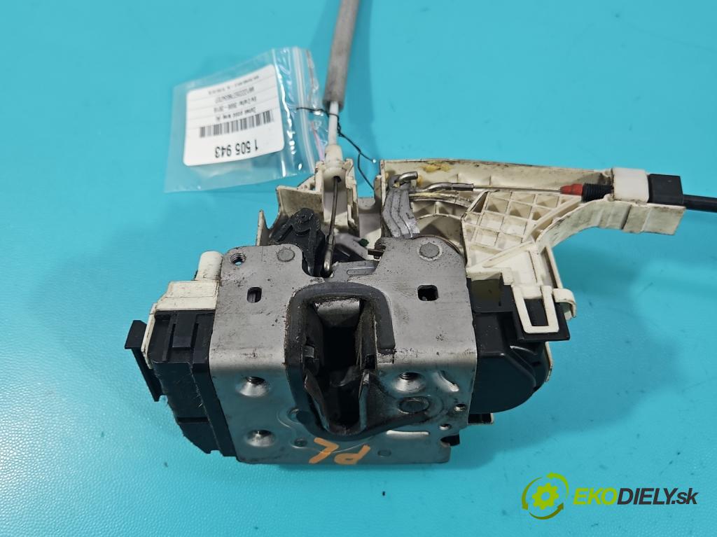 Vw Crafter 2006-2016 2.5 tdi 109 hp manual 80 kW 2461 cm3 4- zámek přední levý A9067202135