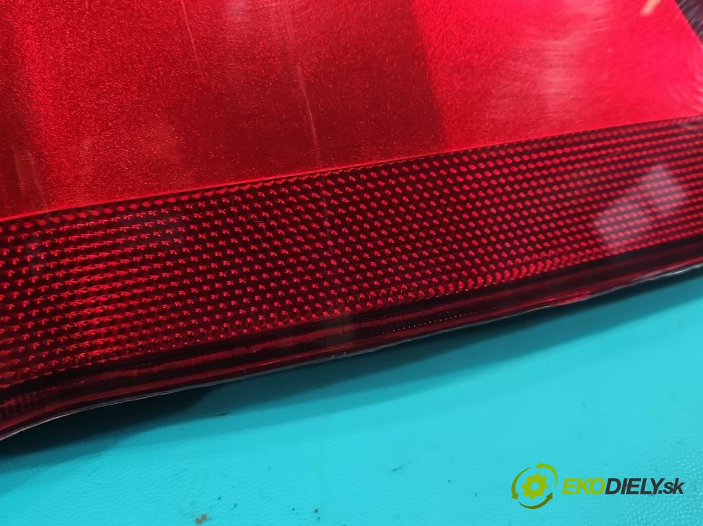 Vw Crafter 2006-2016 2.5 tdi 109 hp manual 80 kW 2461 cm3 4- světlo zadní levé (Klika dveří ostatní)