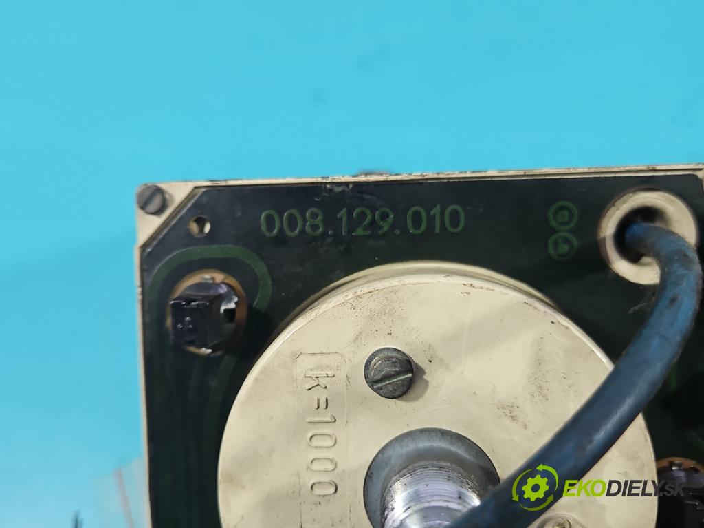 Fs lublin Lublin 2.4d 71 HP manual 52 kW 2417 cm3 5- prístrojovka/ budíky  (Prístrojová doska)