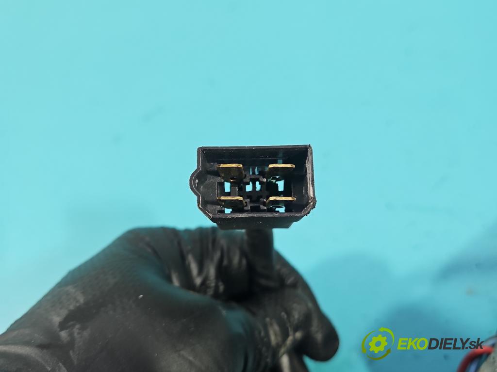 Fs lublin Lublin 2.4d 71 HP manual 52 kW 2417 cm3 5- Spínačka (Spínacia skrinka)