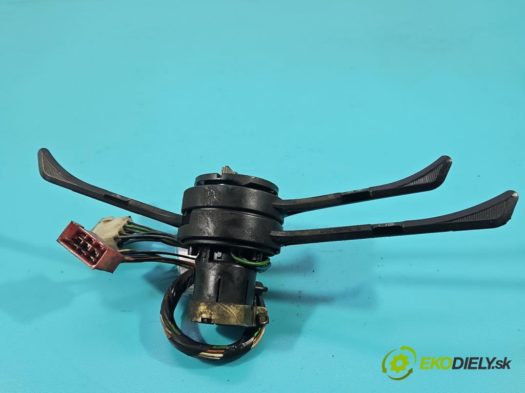 Fs lublin Lublin 2.4d 71 HP manual 52 kW 2417 cm3 5- prepínač komplex:  (Prepínacie páčky pod volantom)