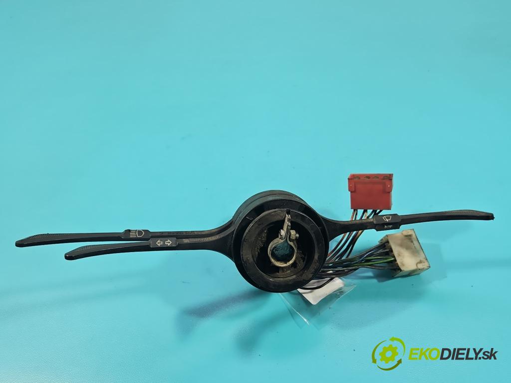 Fs lublin Lublin 2.4d 71 HP manual 52 kW 2417 cm3 5- prepínač komplex:  (Prepínacie páčky pod volantom)