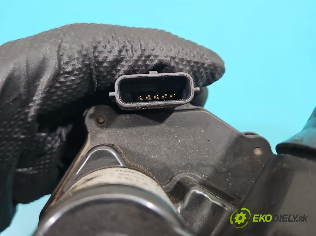 Nissan Qashqai II J11 2013-2021 1.6 dci 131 HP manual 96 kW 1598 cm3 5- klapka A2C53351598 (Škrtiaca klapka)