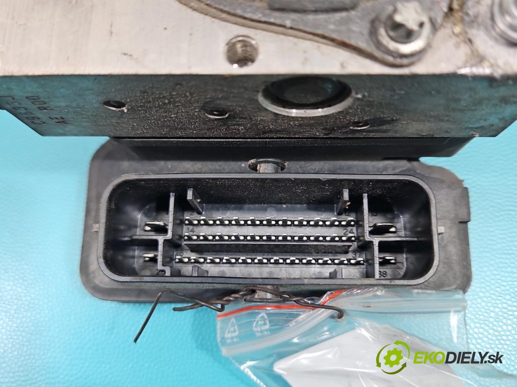 Suzuki SX4 S-Cross 2013-2021 1.6 16V 120 HP manual 88 kW 1586 cm3 5- čerpadlo abs 0265243261 (Pumpa ABS)