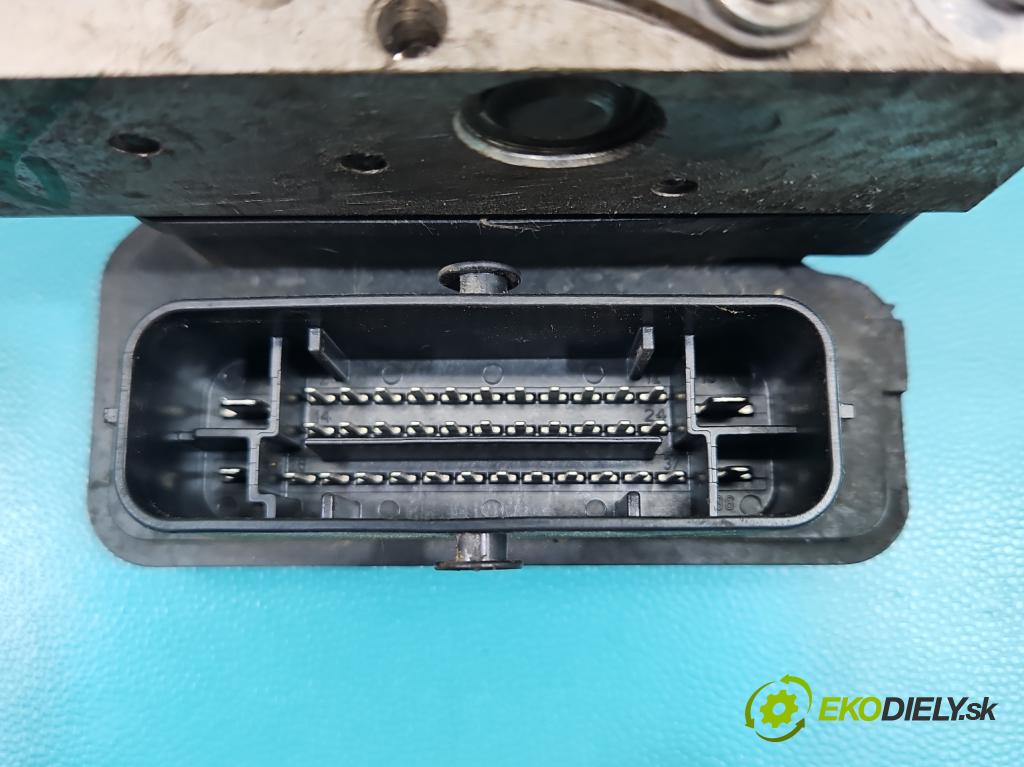 Nissan Qashqai II J11 2013-2021 1.6 dci 131 HP manual 96 kW 1598 cm3 5- čerpadlo abs 0265243928 (Pumpa ABS)