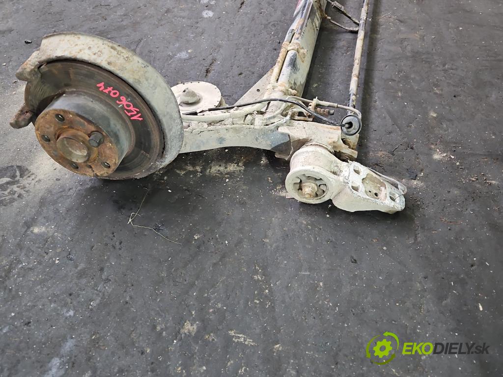 Vw Passat B5 1995-2005 1.6 8V 101 hp manual 74 kW 1595 cm3 4- zadní výztuha  (Zadní výztuha)