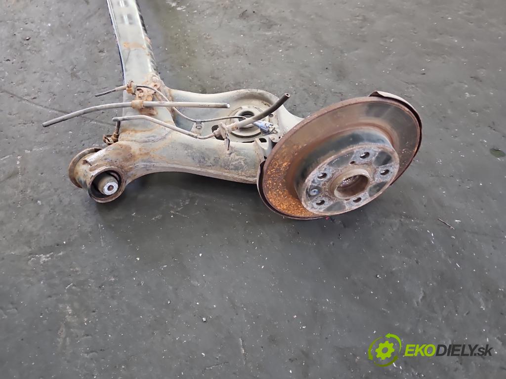 Suzuki SX4 S-Cross 2013-2021 1.6 16V 120 hp manual 88 kW 1586 cm3 5- zadní výztuha  (Zadní výztuha)