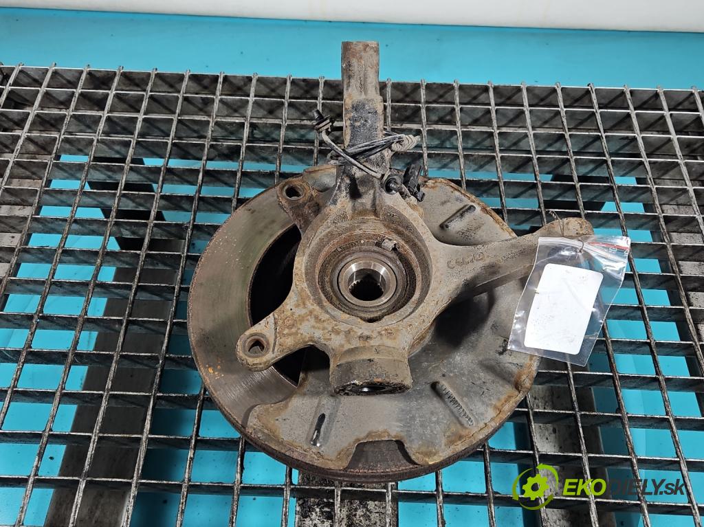 Suzuki SX4 S-Cross 2013-2021 1.6 16V 120 HP manual 88 kW 1586 cm3 5- náboj pravé  (Náboj kolesa)