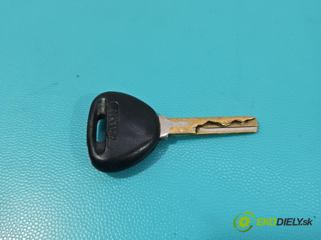 Mitsubishi Space star 1.9 dci 102 HP manual 75 kW 1870 cm3 5- Spínačka  (Spínacia skrinka)