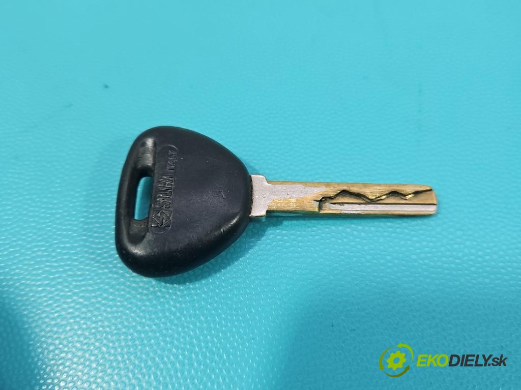 Mitsubishi Space star 1.9 dci 102 HP manual 75 kW 1870 cm3 5- Spínačka  (Spínacia skrinka)