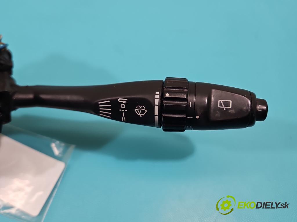 Mitsubishi Space star 1.9 dci 102 HP manual 75 kW 1870 cm3 5- prepínač komplex: MR368929 (Prepínacie páčky pod volantom)