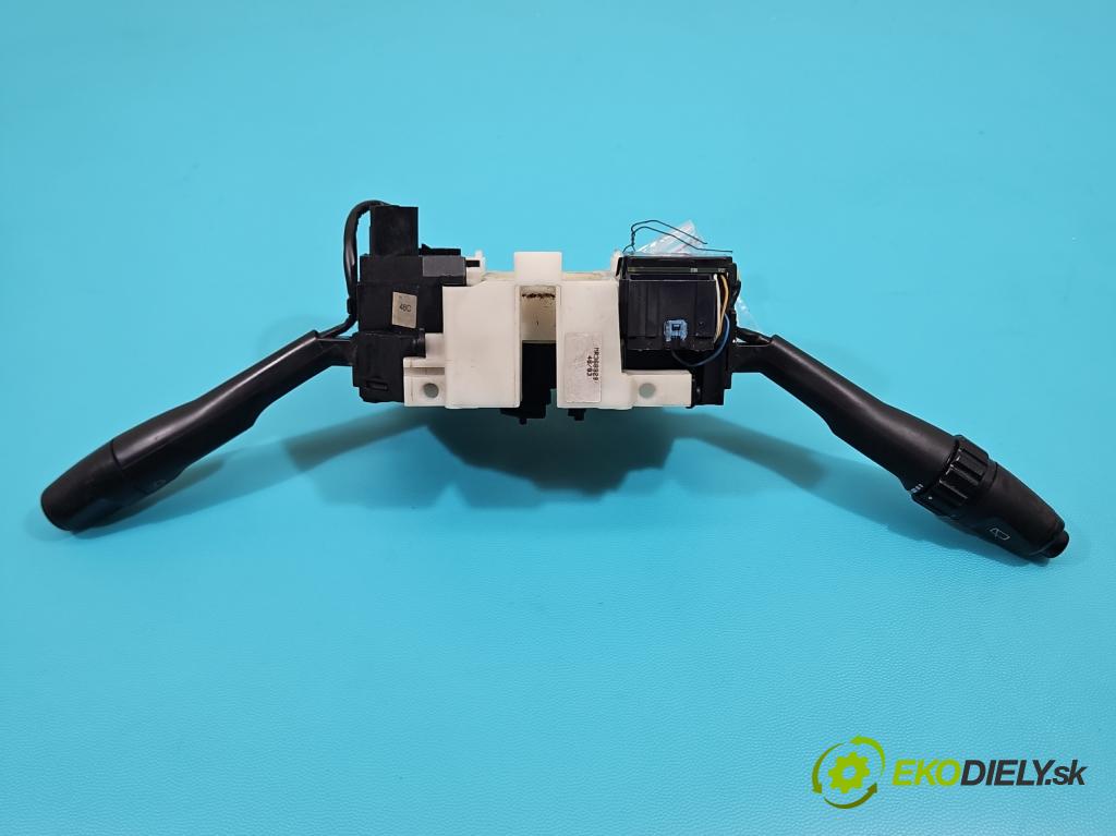 Mitsubishi Space star 1.9 dci 102 HP manual 75 kW 1870 cm3 5- prepínač komplex: MR368929 (Prepínacie páčky pod volantom)