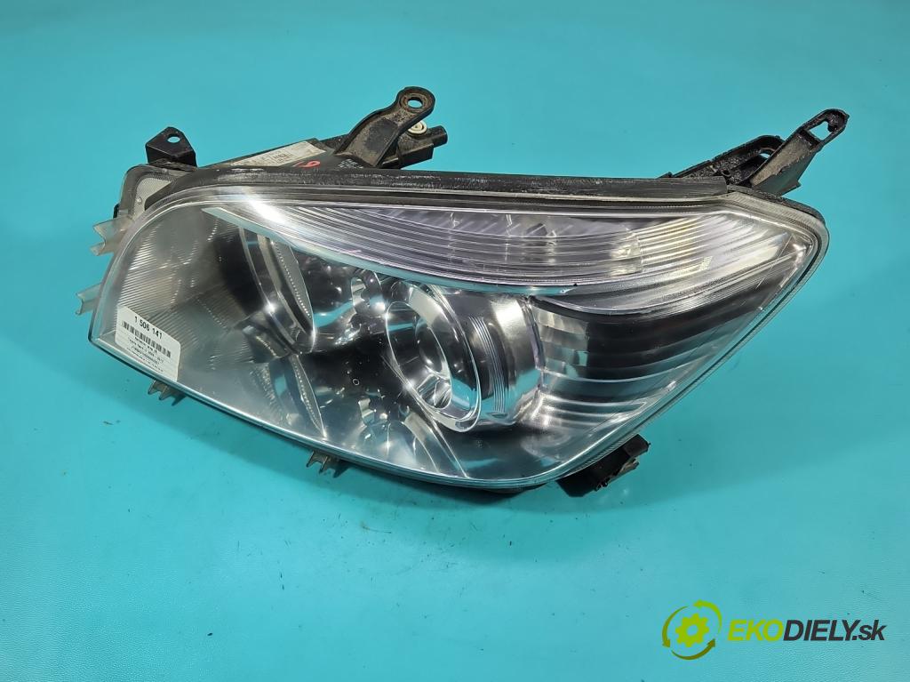 Toyota Rav4 III 2005-2012 2.2 D4D 136 HP manual 100 kW 2231 cm3 5- Reflektor: ľavý  (Kľučka dverí ostatné)