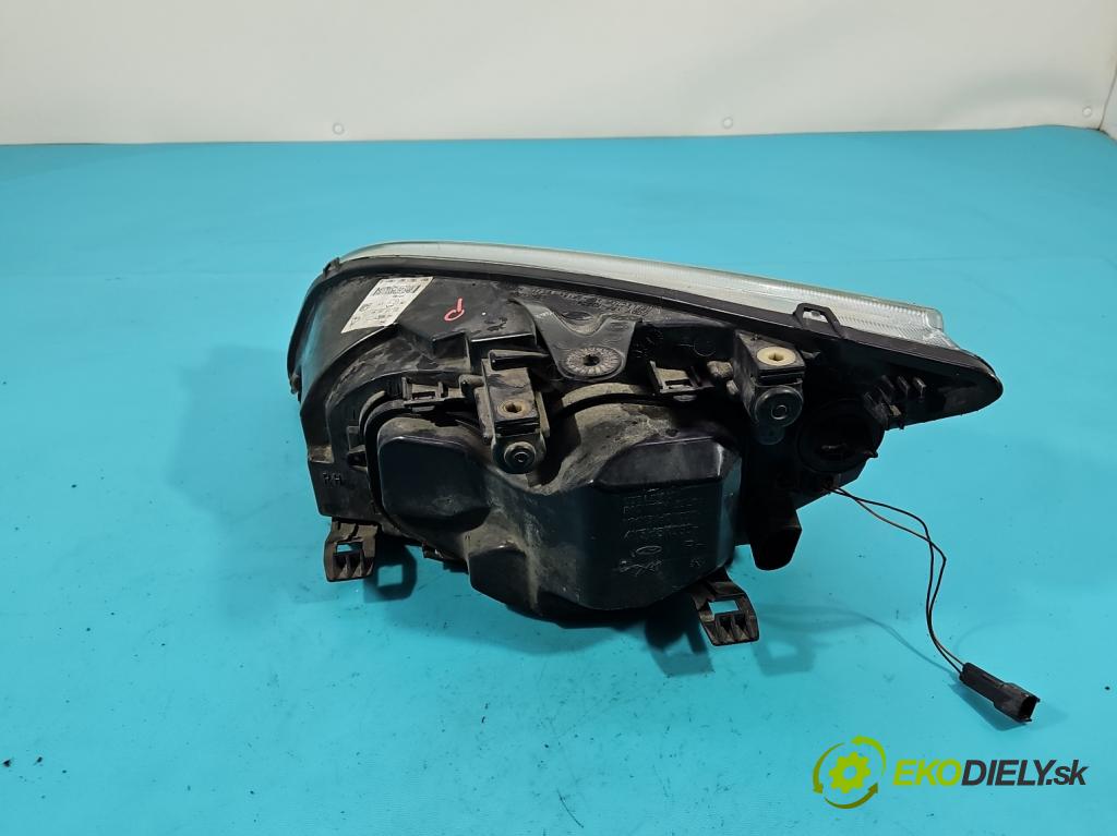Ford Focus Mk2 2004-2011 2.0 tdci 136 HP manual 100 kW 1997 cm3 5- Reflektor: pravý 4M51-13W029-GB (Svetlo predné pravé)