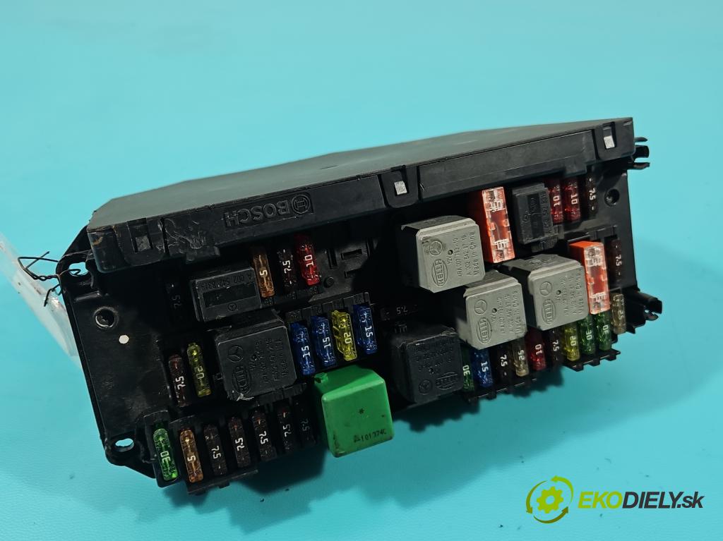 Mercedes E W212 2009-2016 2,2.0 CDI 136hp automatic 100 kW 2143 cm3 5- skříňka pojistková A2129000206 (Pojistková skříňka)