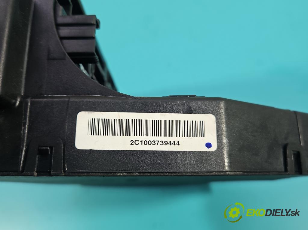 Mercedes E W212 2009-2016 2,2.0 CDI 136hp automatic 100 kW 2143 cm3 5- skříňka pojistková A2129000206 (Pojistková skříňka)