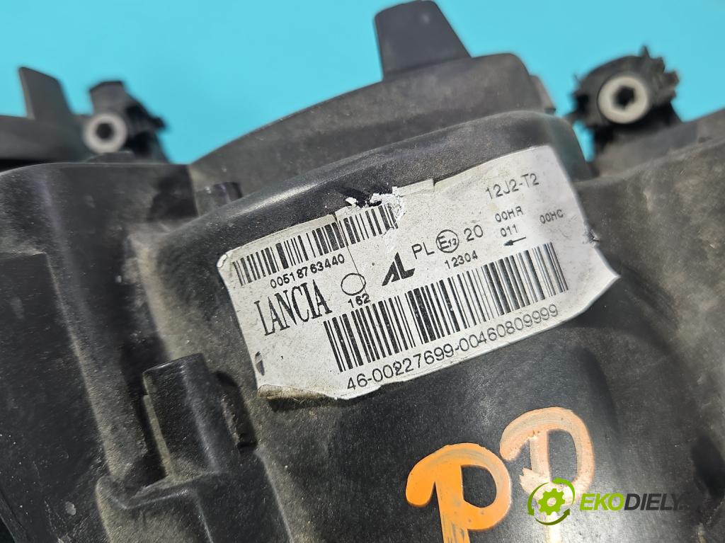 Lancia Delta III 2008-2014 1.4 T 120 HP manual 88 kW 1368 cm3 5- Reflektor: pravý 00518763440 (Svetlo predné pravé)