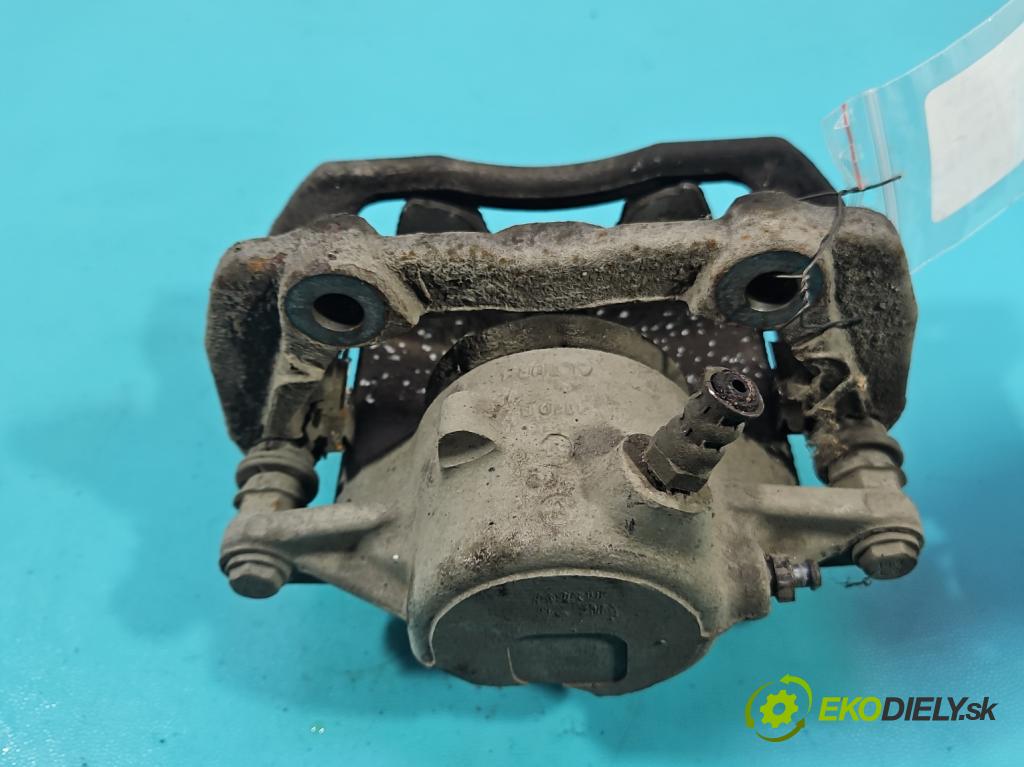 Mercedes E W212 2009-2016 2,2.0 CDI 136hp automatic 100 kW 2143 cm3 5- brzdič přední pravý  (Klika dveří ostatní)