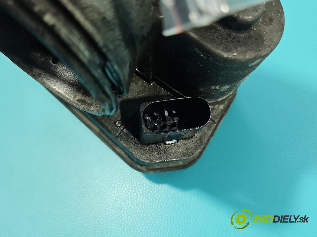 Vw Golf V 2003-2009 1.9 tdi 105 HP manual 77 kW 1896 cm3 5- klapka 038128063G (Škrtiaca klapka)