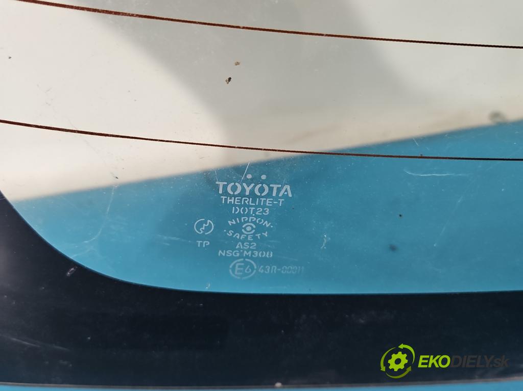 Toyota Corolla E11 1997-2002 1.4 16V 86 hp manual 63 kW 1332 cm3 3- sklo zadní  (Zadní sklo)